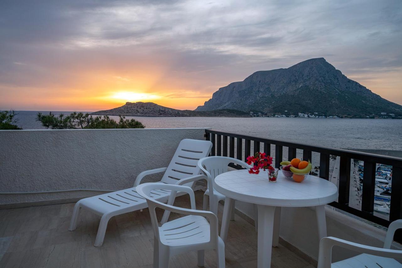 Pelagos Seafront Accommodation - Maria Myrties Extérieur photo